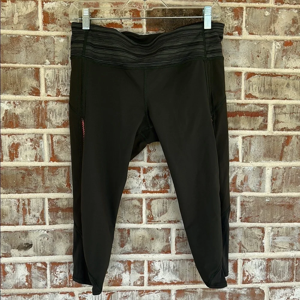 lululemon athletica Green Gator Cyber Pink Racer Stripe Cropped Leggings